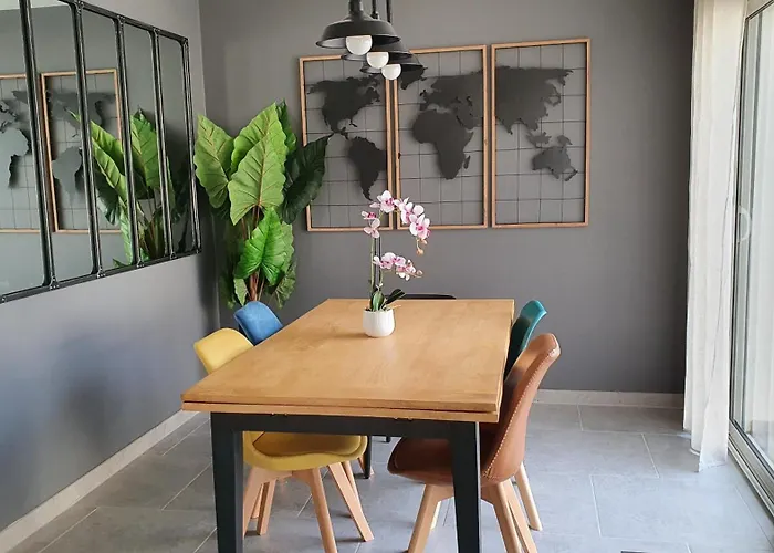 De L'herm - Adriae Vila Saint-Michel-en-l'Herm